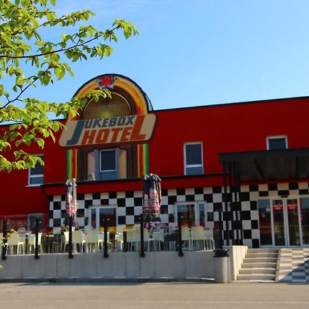 Jukebox Hotel Znojmo Dış mekan fotoğraf