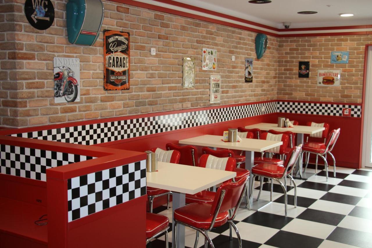 Jukebox Hotel Znojmo Dış mekan fotoğraf