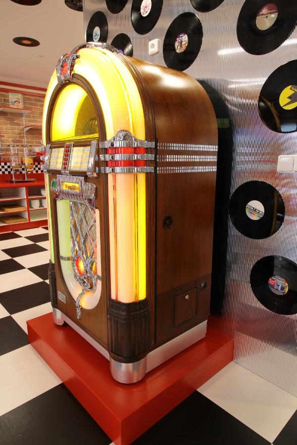 Jukebox Hotel Znojmo Dış mekan fotoğraf